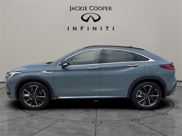 new 2025 INFINITI QX55 car, priced at $52,121