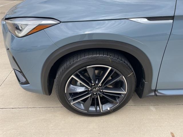 new 2025 INFINITI QX55 car, priced at $53,875