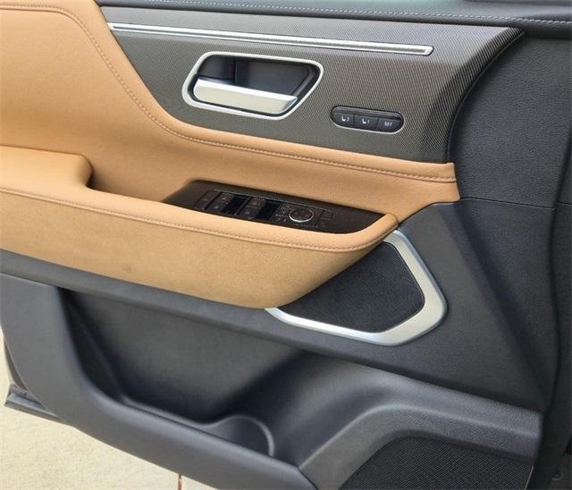 new 2025 INFINITI QX80 car, priced at $80,100