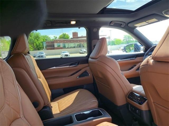 new 2025 INFINITI QX60 car, priced at $67,293
