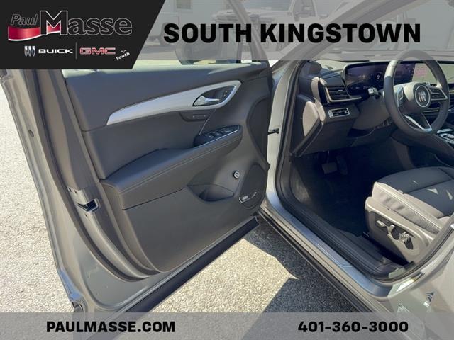 used 2025 Buick Envision car, priced at $41,488