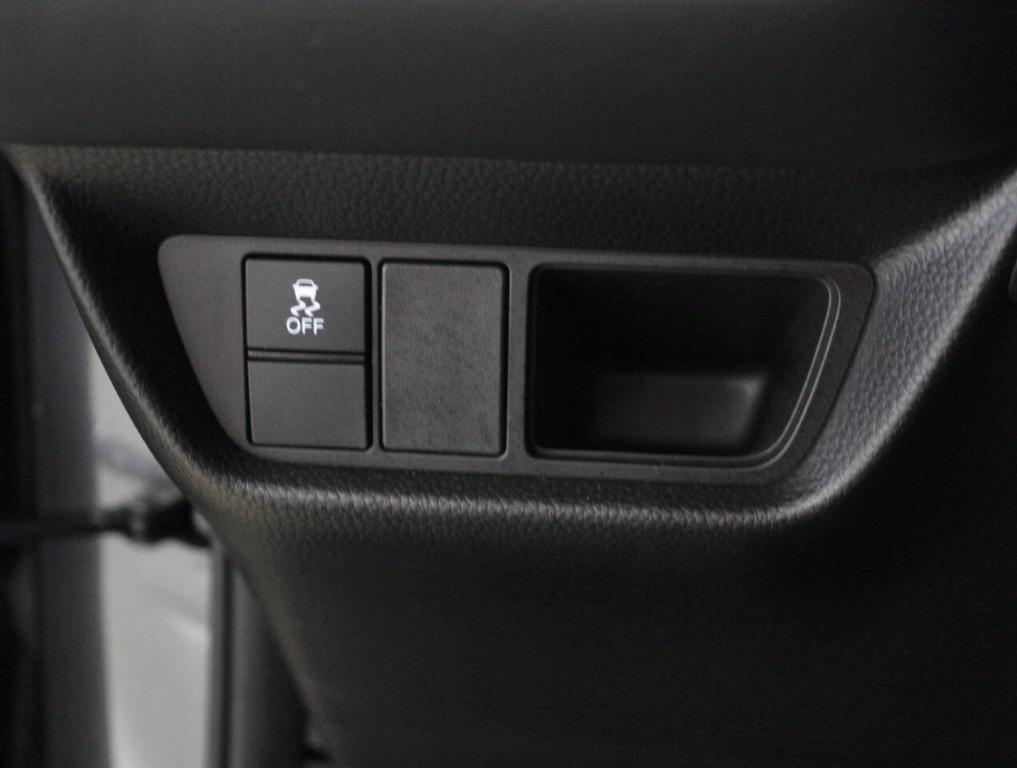 used 2024 Honda HR-V car, priced at $30,900