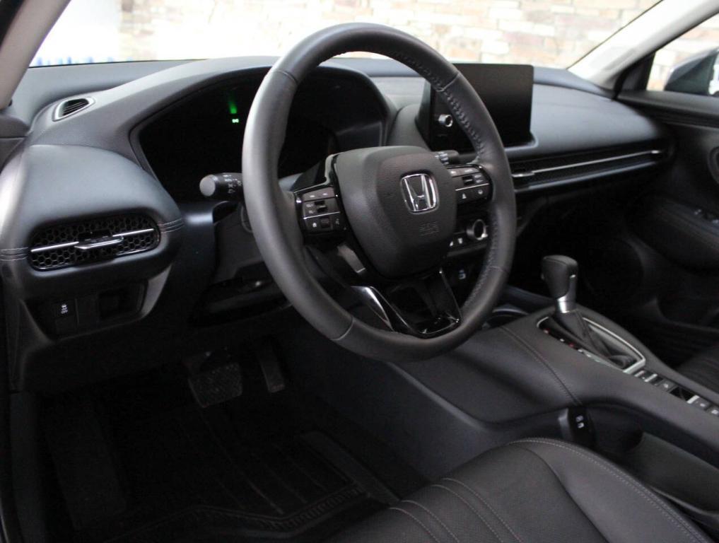 used 2024 Honda HR-V car, priced at $30,900