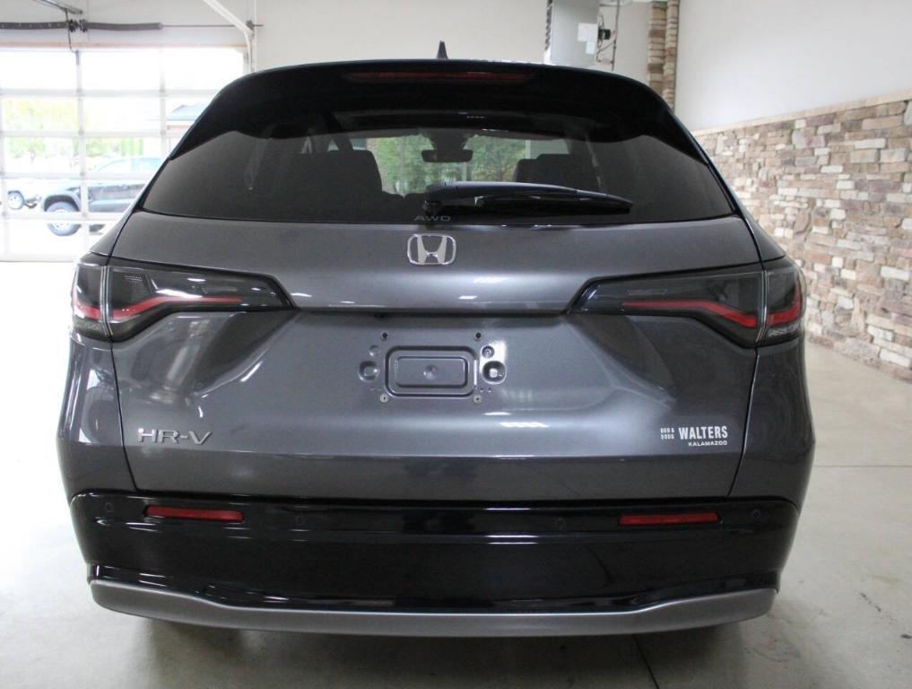 used 2024 Honda HR-V car, priced at $30,900