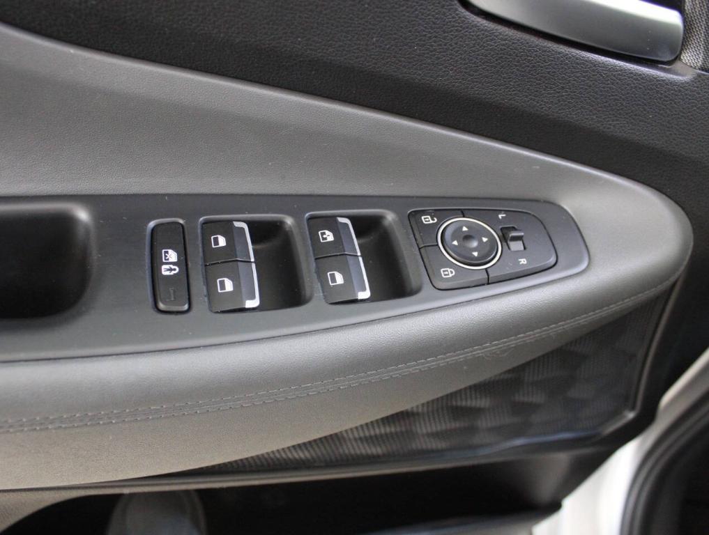 used 2023 Hyundai Santa Fe car, priced at $26,900