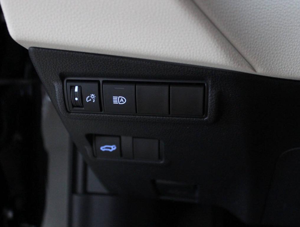 used 2022 Toyota Corolla Cross car, priced at $30,900
