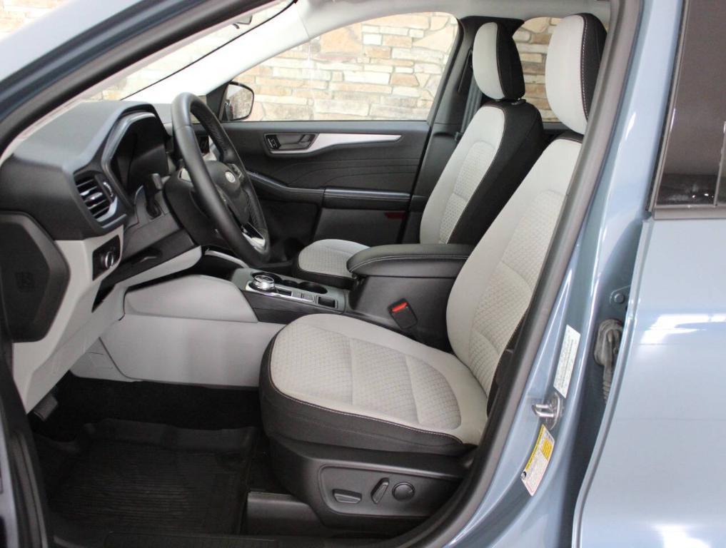used 2023 Ford Escape car, priced at $28,900