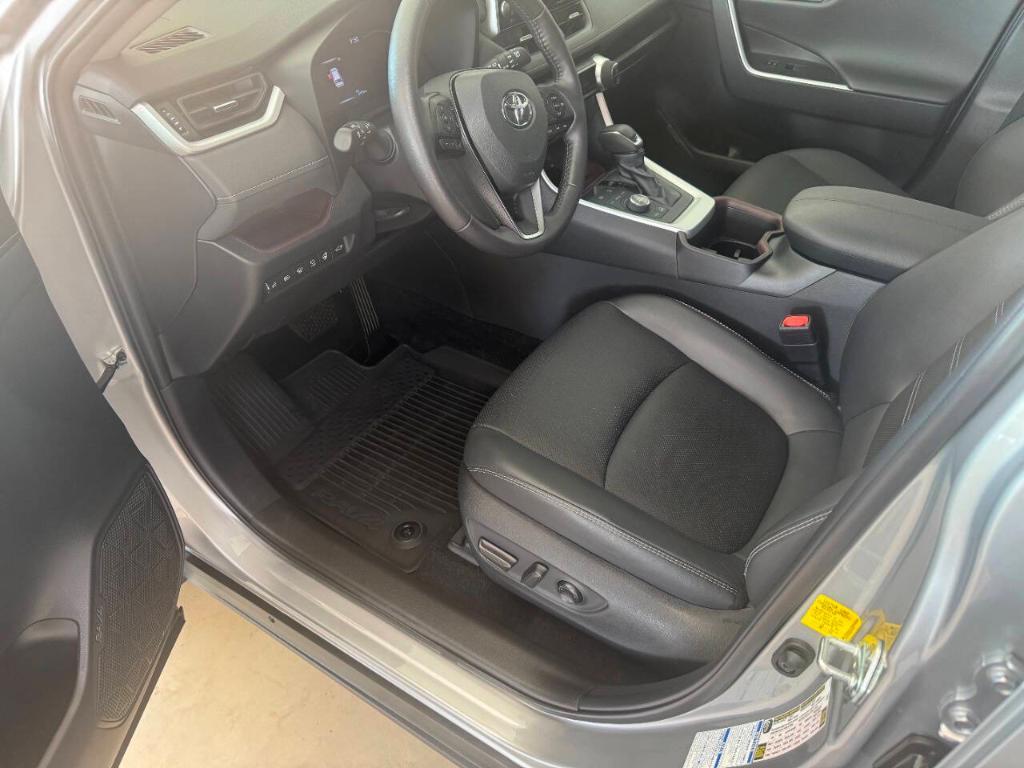 used 2022 Toyota RAV4 car, priced at $32,900