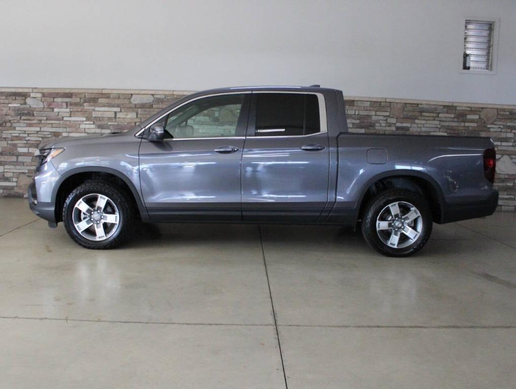used 2025 Honda Ridgeline car, priced at $39,800
