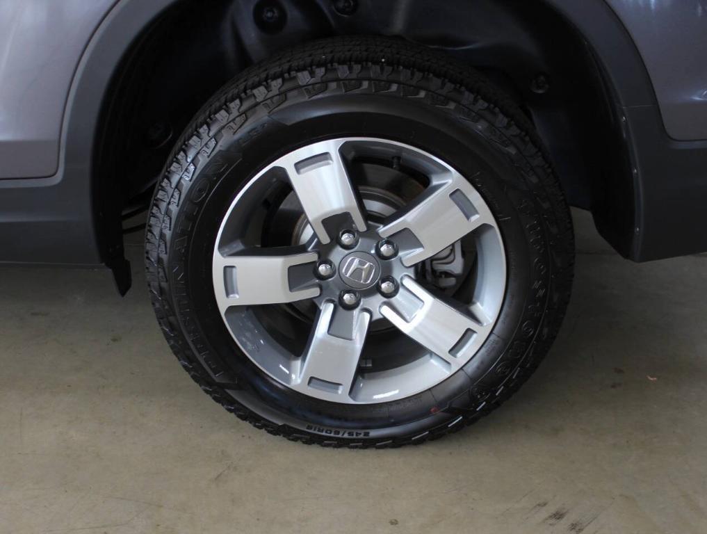 used 2025 Honda Ridgeline car, priced at $39,800