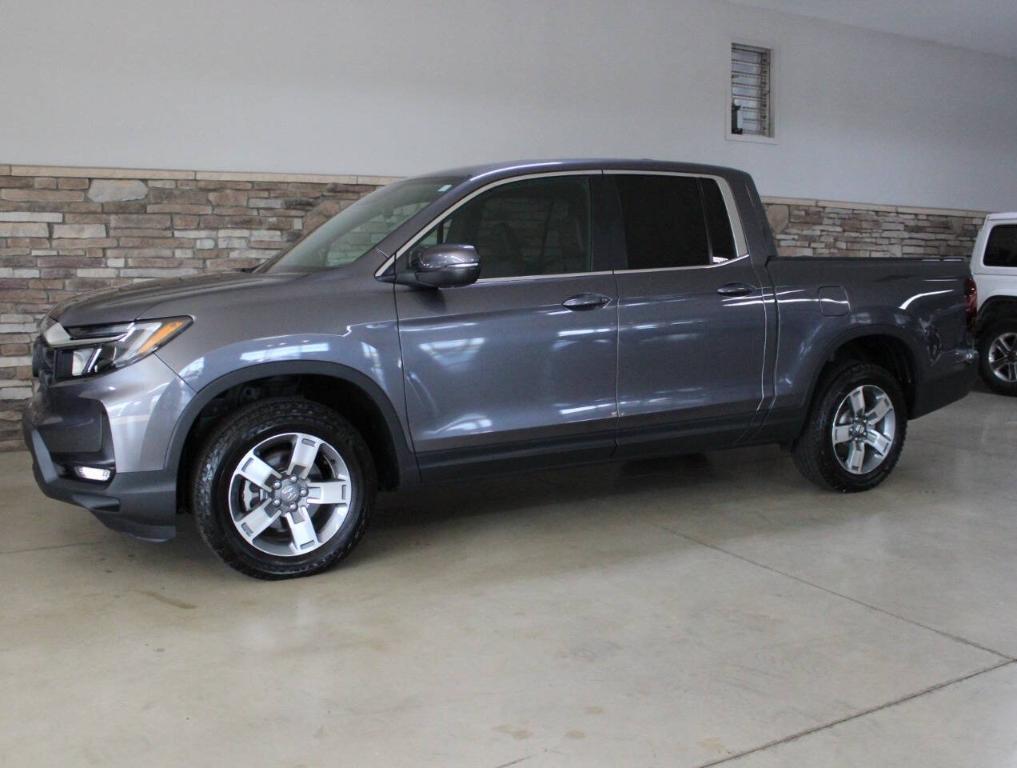 used 2025 Honda Ridgeline car, priced at $39,800