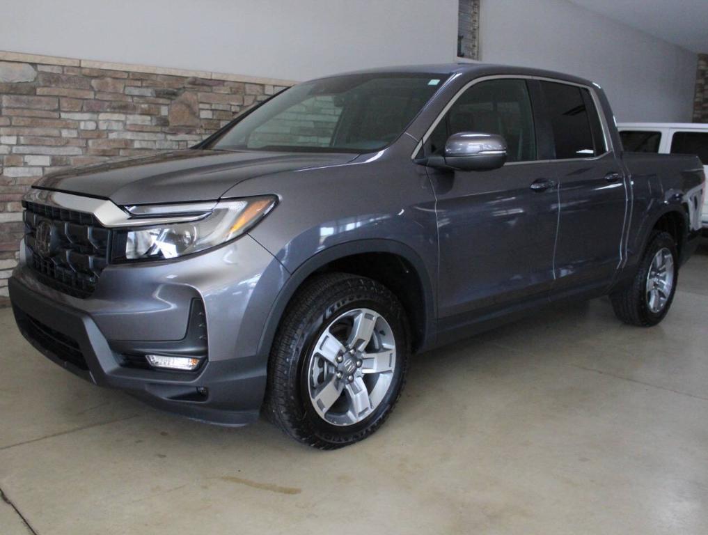 used 2025 Honda Ridgeline car, priced at $39,800