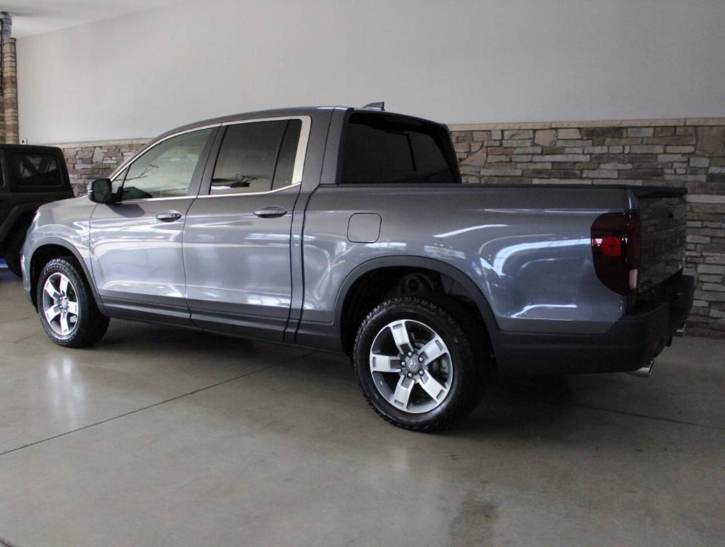 used 2025 Honda Ridgeline car, priced at $39,800