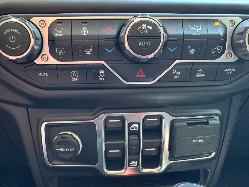 used 2021 Jeep Wrangler Unlimited car, priced at $35,900