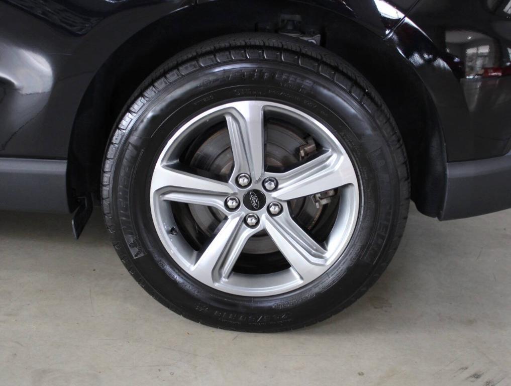 used 2024 Ford Edge car, priced at $33,900