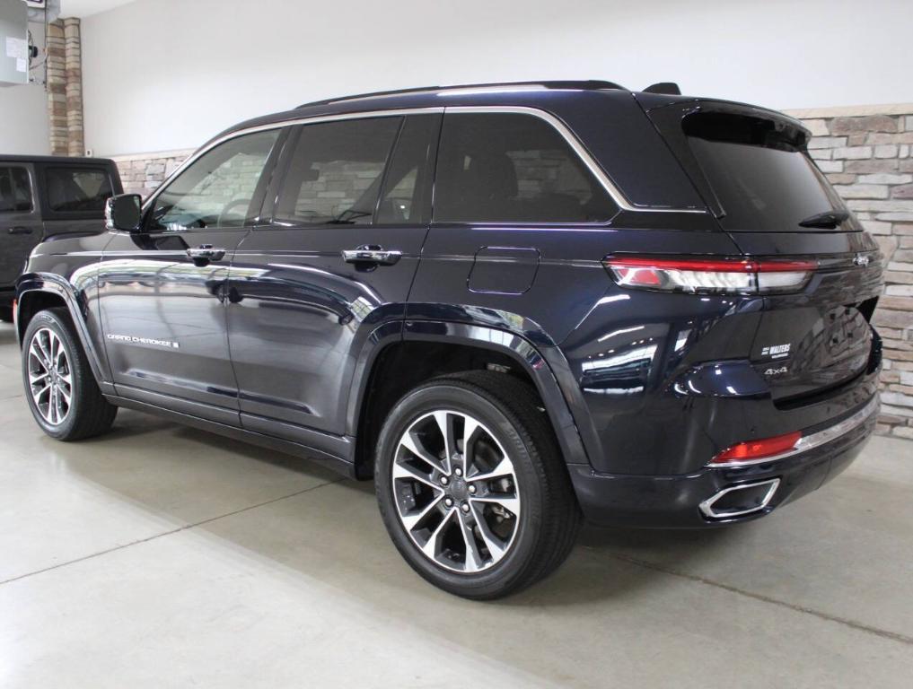 used 2023 Jeep Grand Cherokee car, priced at $45,900
