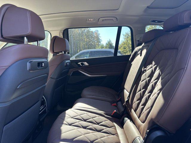 new 2026 BMW X7 car, priced at $95,685