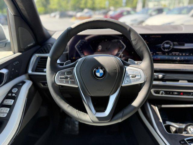 new 2026 BMW X7 car, priced at $96,435