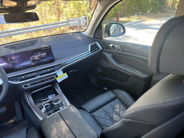 new 2026 BMW X7 car, priced at $94,435