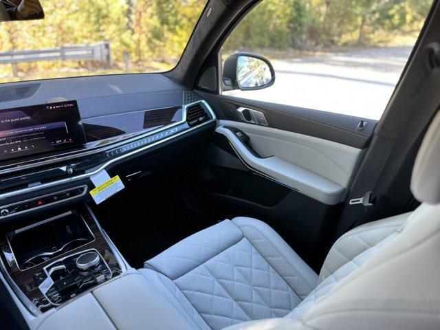 new 2026 BMW X7 car, priced at $97,095