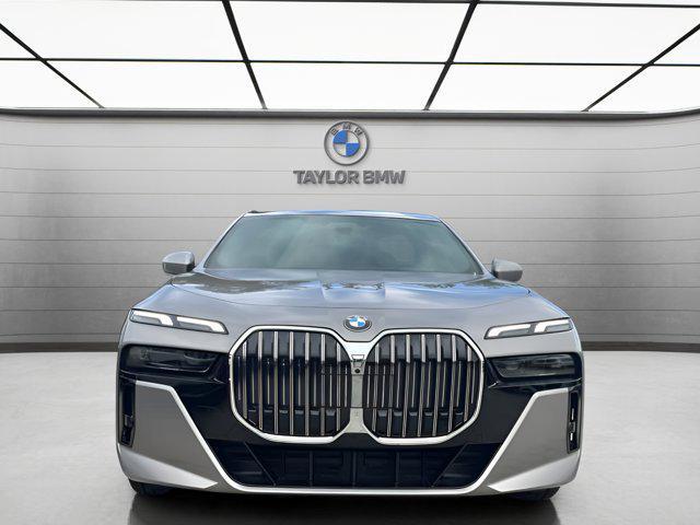 new 2024 BMW 760 car, priced at $126,620