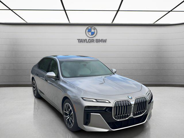 new 2024 BMW 760 car, priced at $126,620