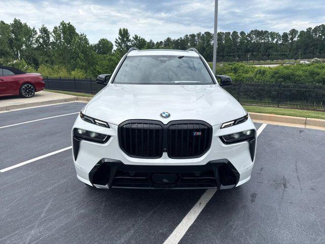 new 2025 BMW X7 car, priced at $123,210