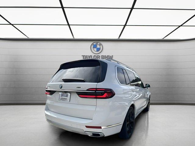 new 2025 BMW X7 car, priced at $92,710