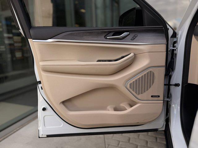 used 2021 Jeep Grand Cherokee L car, priced at $29,990