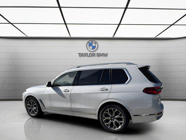 new 2025 BMW X7 car, priced at $92,710