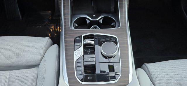 new 2026 BMW X7 car, priced at $100,785