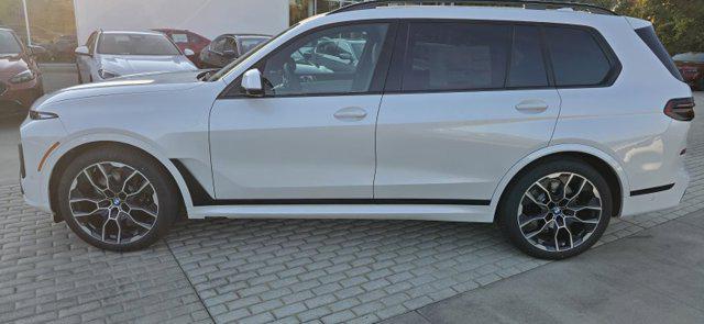 new 2026 BMW X7 car, priced at $100,785