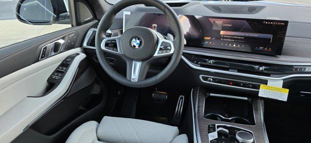 new 2026 BMW X7 car, priced at $100,785