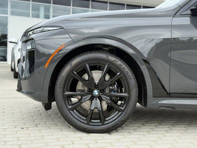 new 2026 BMW X7 car, priced at $100,875