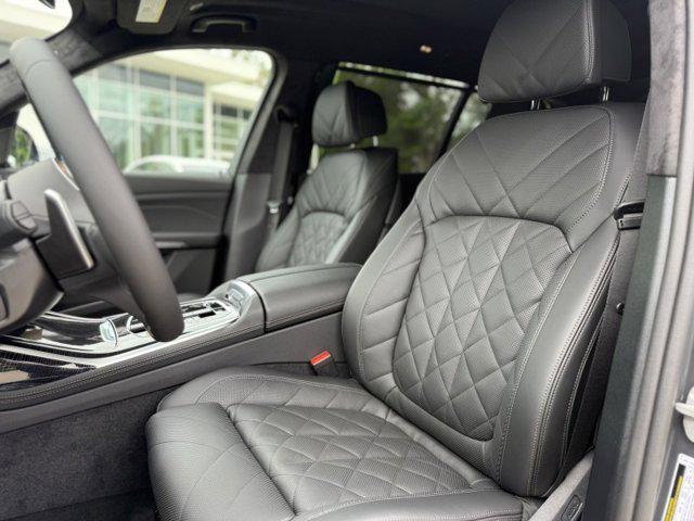 new 2026 BMW X7 car, priced at $100,875