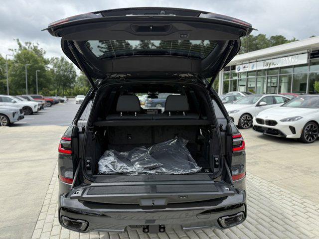 new 2026 BMW X7 car, priced at $100,875