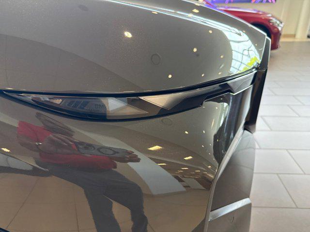 new 2025 BMW XM car, priced at $167,095