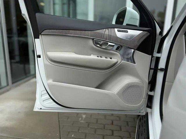 used 2022 Volvo XC90 car, priced at $45,990