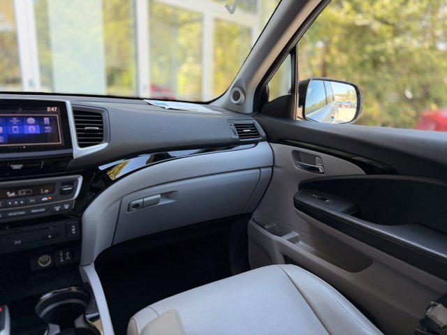 used 2018 Honda Pilot car, priced at $23,289