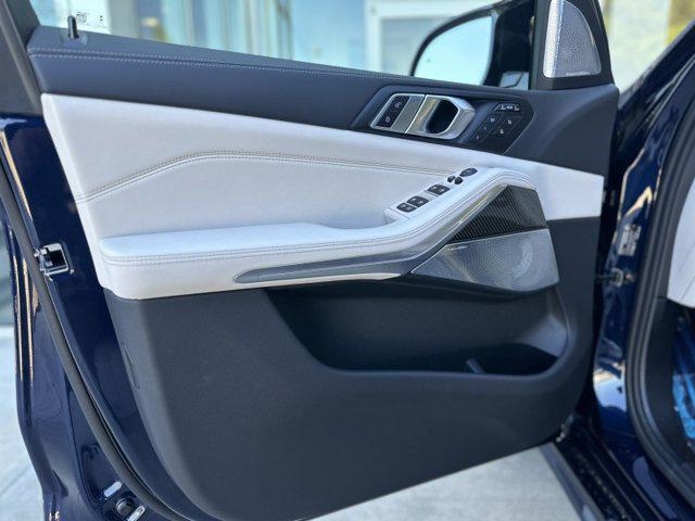 new 2026 BMW X7 car, priced at $128,835