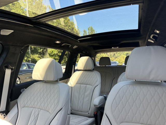 new 2026 BMW X7 car, priced at $128,835
