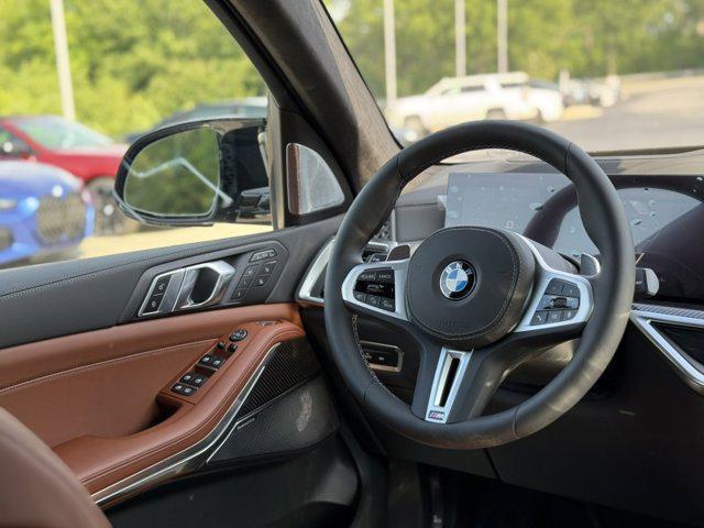 new 2026 BMW X7 car, priced at $125,920