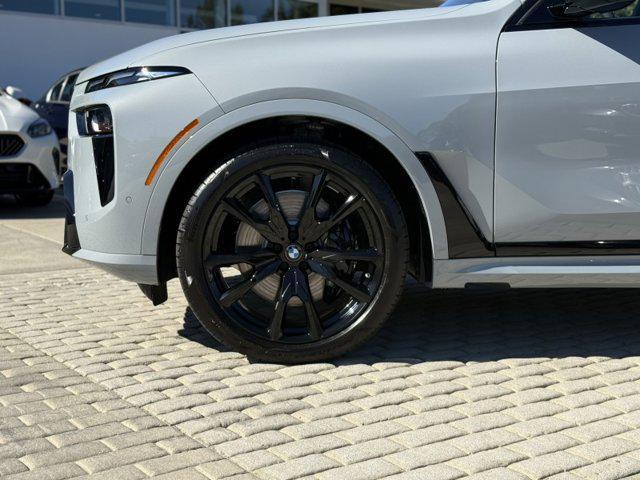 new 2026 BMW X7 car, priced at $99,185