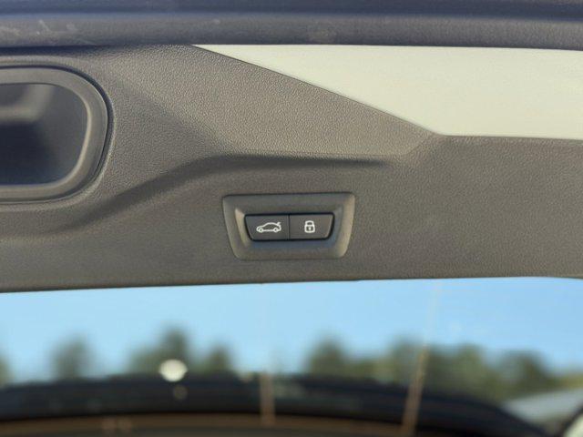 new 2026 BMW X7 car, priced at $99,185