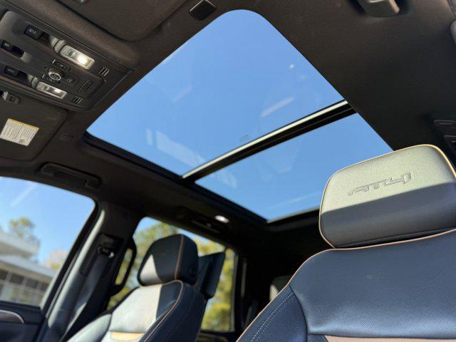 used 2021 GMC Yukon car, priced at $49,990