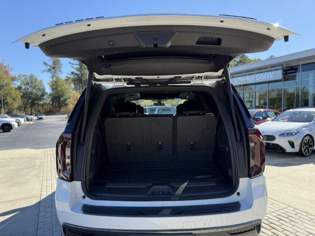 used 2021 GMC Yukon car, priced at $49,990