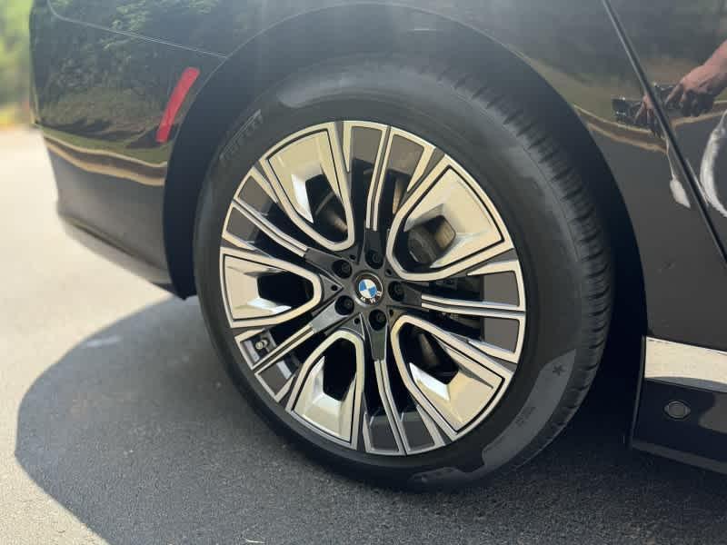 used 2023 BMW i7 car, priced at $102,990