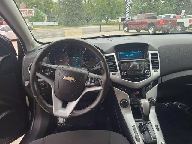 used 2014 Chevrolet Cruze car, priced at $10,499