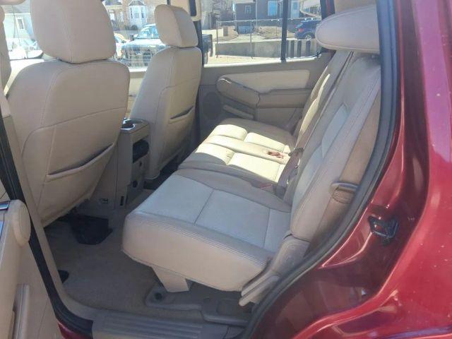 used 2008 Mercury Mountaineer car, priced at $9,900