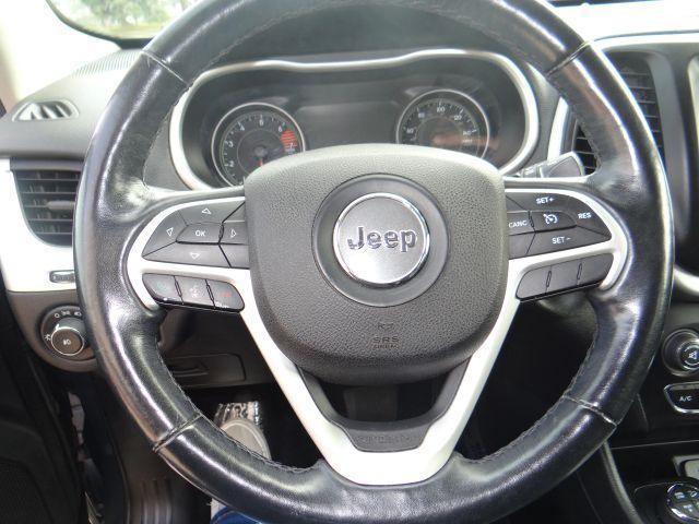 used 2016 Jeep Cherokee car, priced at $18,999